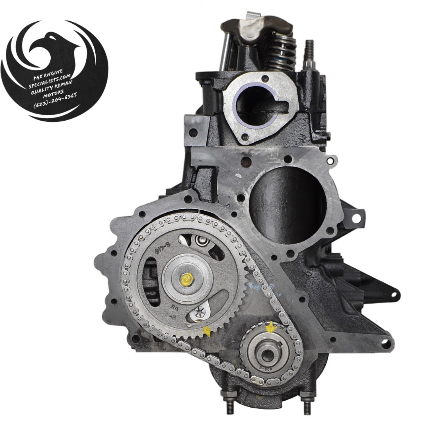Jeep 4.0L inline-6 remanufactured engine - front view - Phoenix Engine Specialists